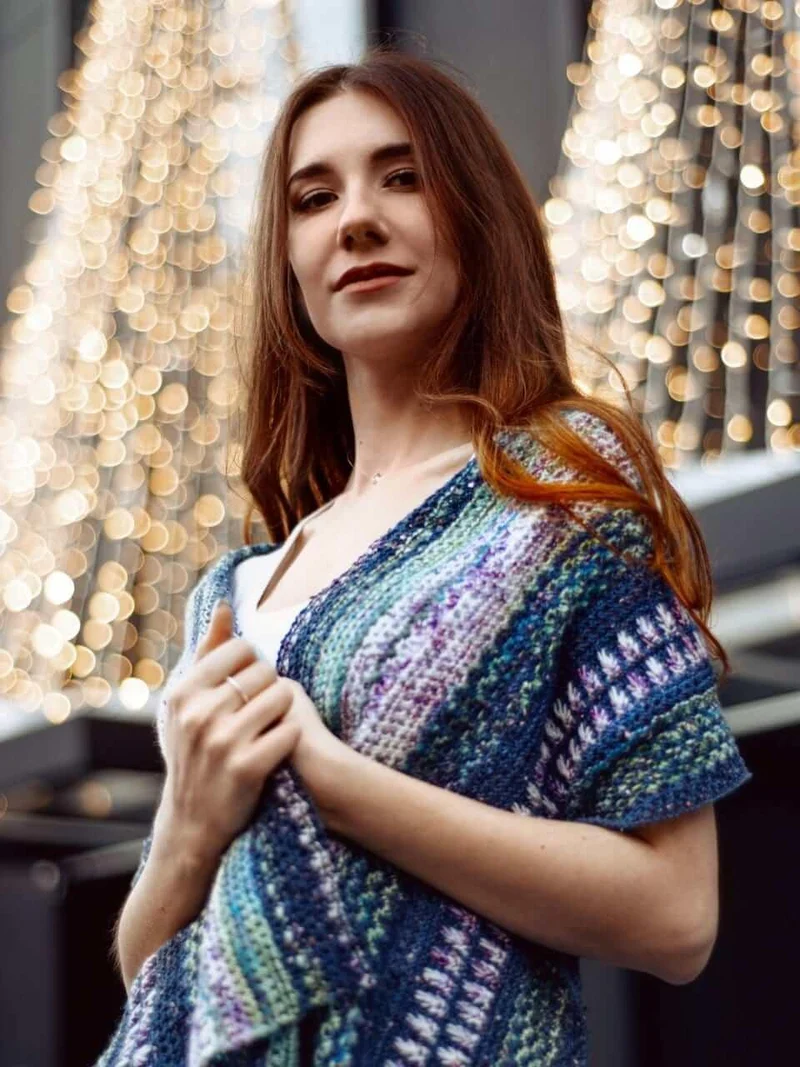 Knitting pattern wrap Fireflowers