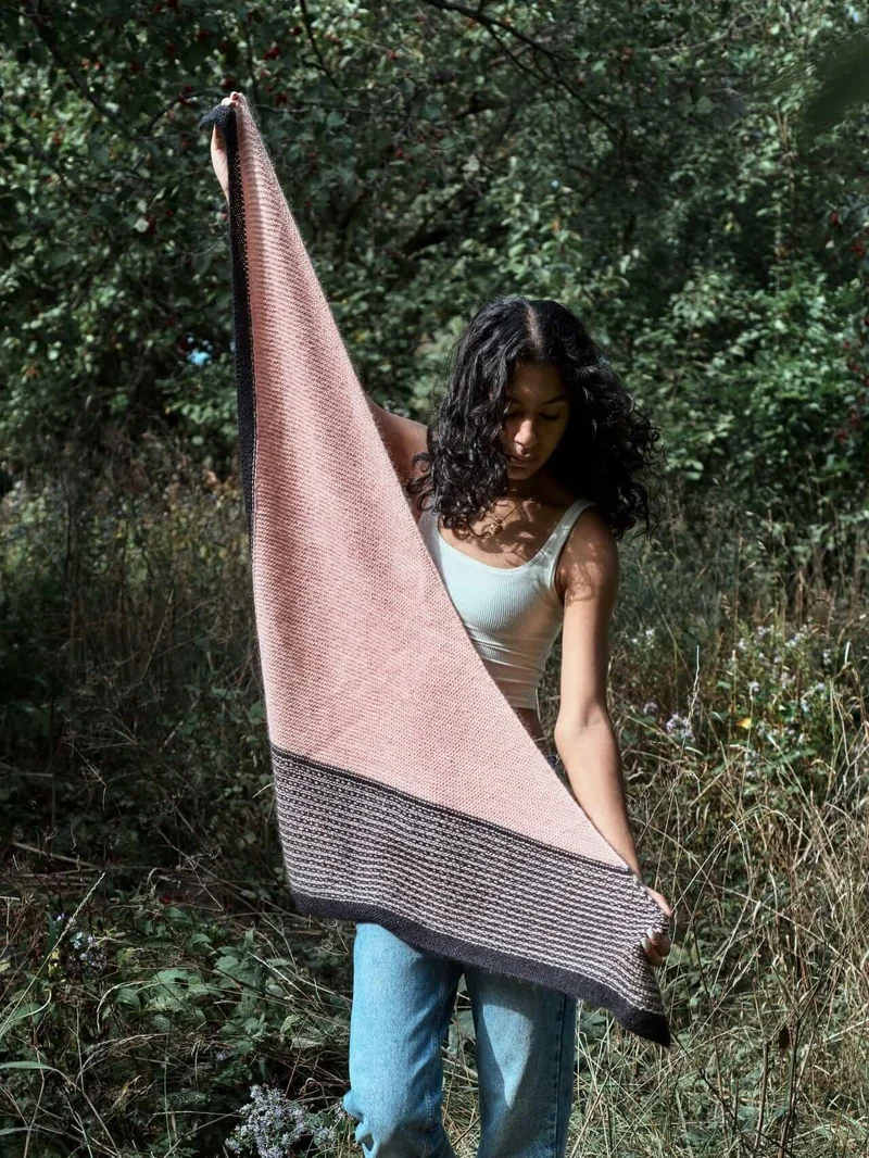 Knitting kit - PINK GRAPHITE shawl by Melanie Rice