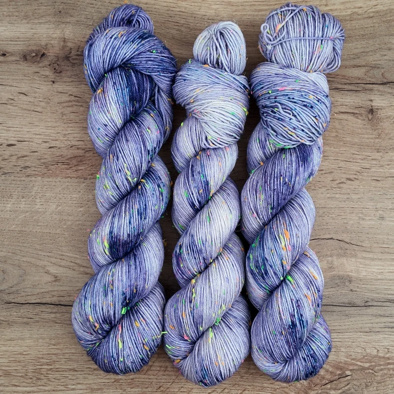 Base Touffes de Trolls • Astrée