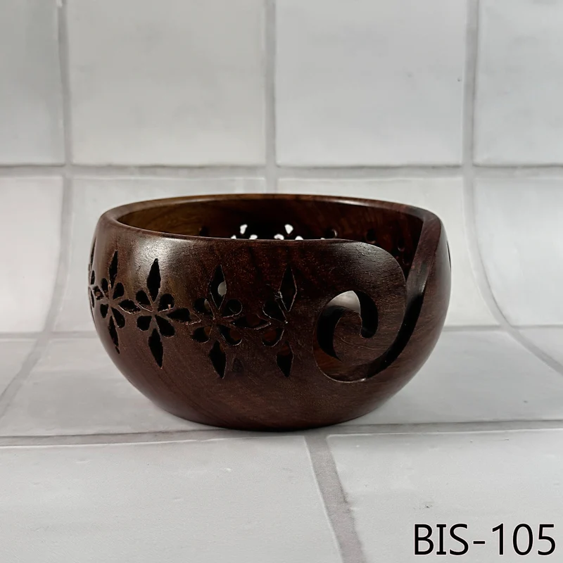 Wooden Yarn Bowl for knitting - Biscotte Yarns