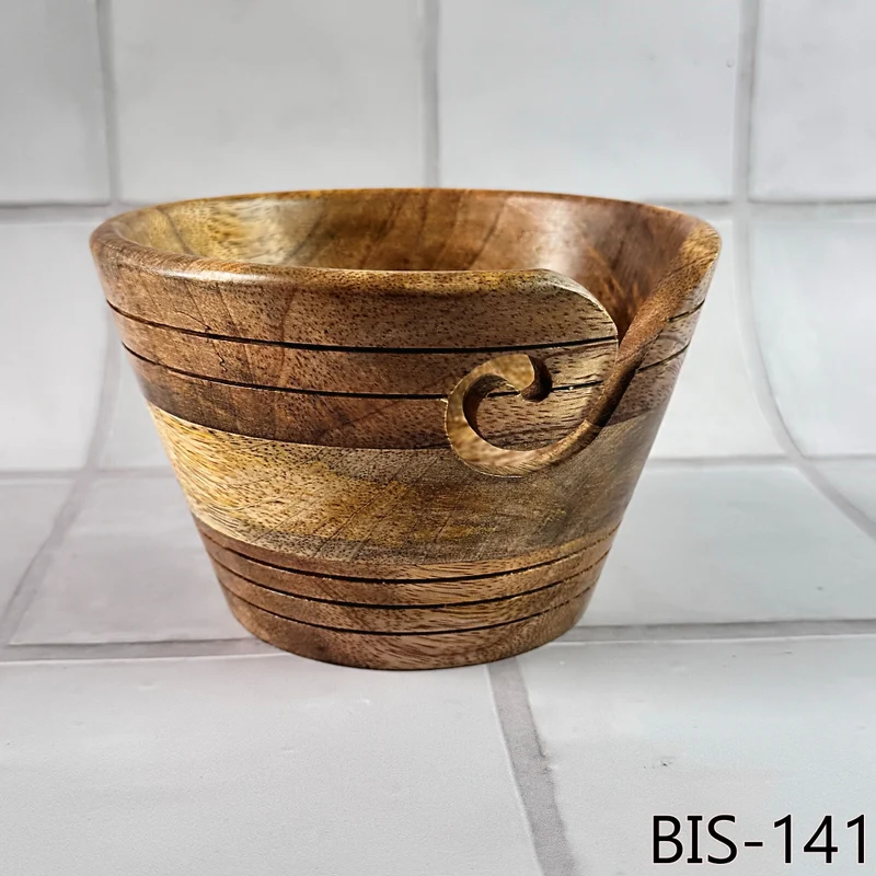 Wooden Yarn Bowl for knitting - Biscotte Yarns