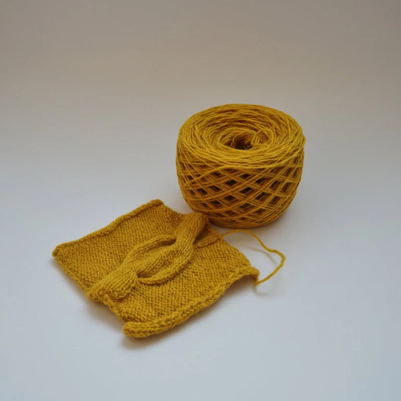 Fil laine d’agneau 50g 175m aiguilles 3-4 mm – laine naturelle tricot