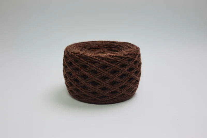 Fil laine d’agneau 50g 175m aiguilles 3-4 mm – laine naturelle tricot