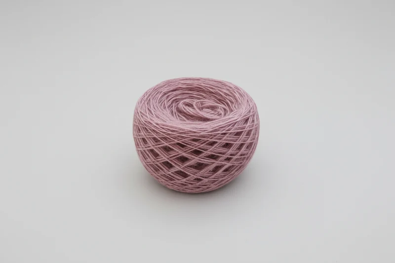 Fil laine d’agneau 50g 175m aiguilles 3-4 mm – laine naturelle tricot