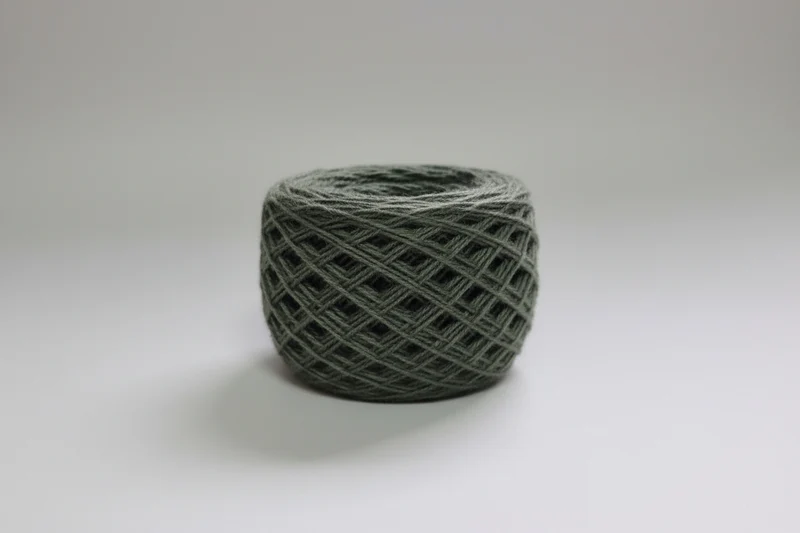 Fil laine d’agneau 50g 175m aiguilles 3-4 mm – laine naturelle tricot