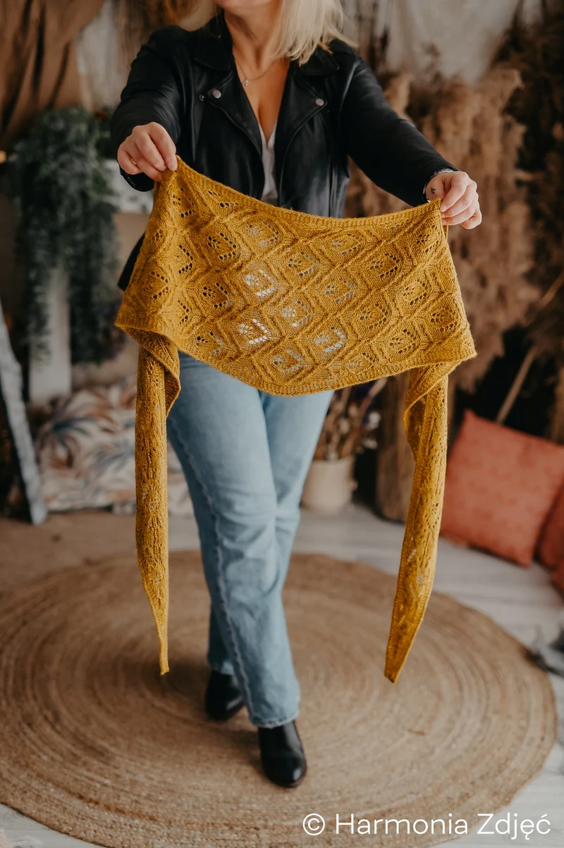 Scarflette shawl | Knitting kits