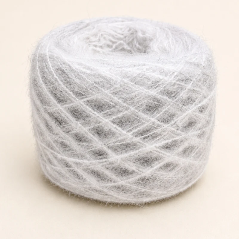 Fil Alpaga Gris Perle – 40% Alpaga, 60% Acrylique – Doux et Très Duveteux – env. 350 m / 50 g