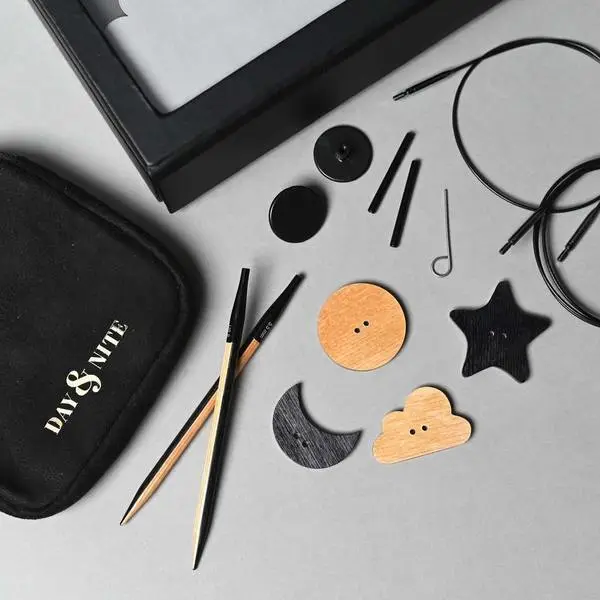 Set d'aiguilles circulaires interchangeables KnitPro. Accessoires Interchangeable, "Day & Night"