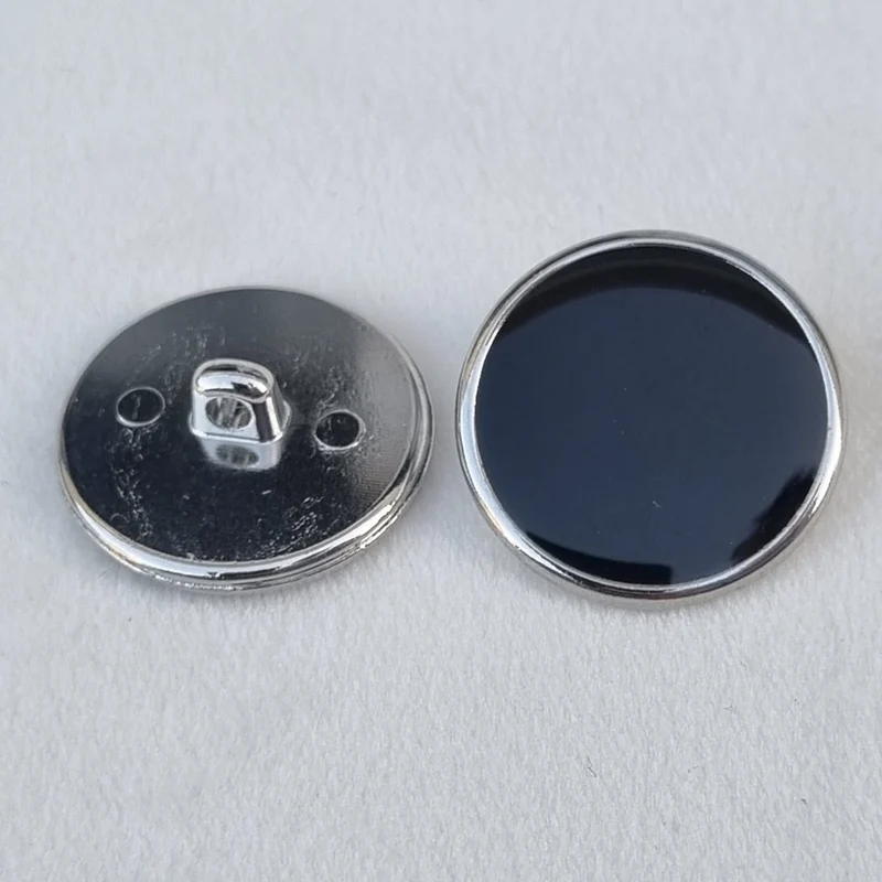 Boutons en métal en résine pastille laque 20 mm