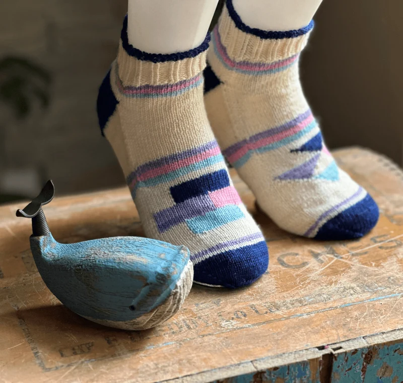 Que Tout Oppose ankle socks - Knitting pattern and knitting kits
