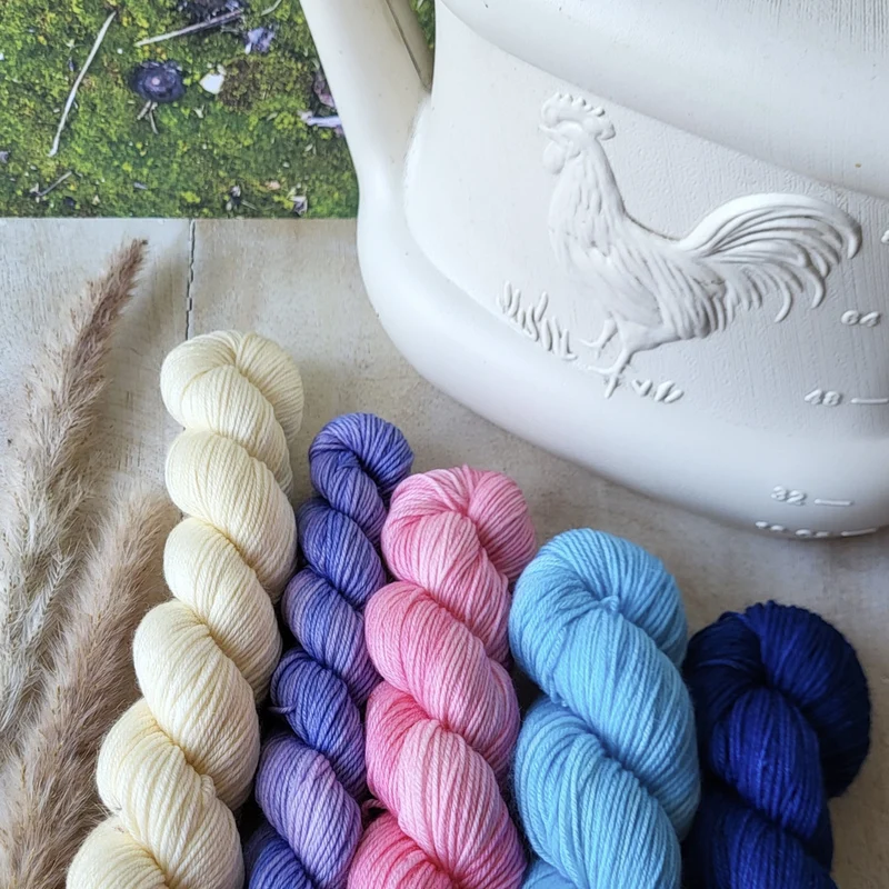 Que Tout Oppose ankle socks - Knitting pattern and knitting kits