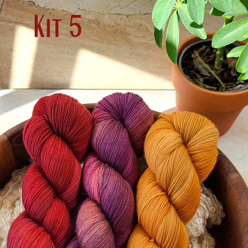 Venus Shawl - Knitting pattern and knitting kits