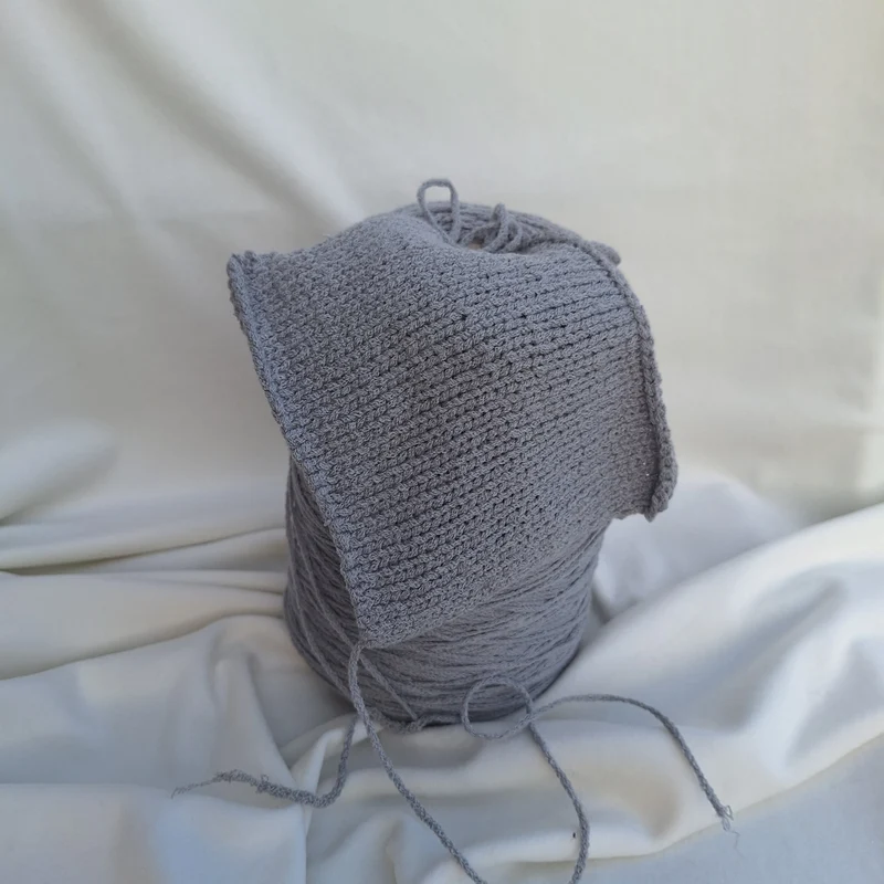Fil à Tricoter Crystal – 80% Laine Vierge, 20% Soie – Couleur Gris 100gr