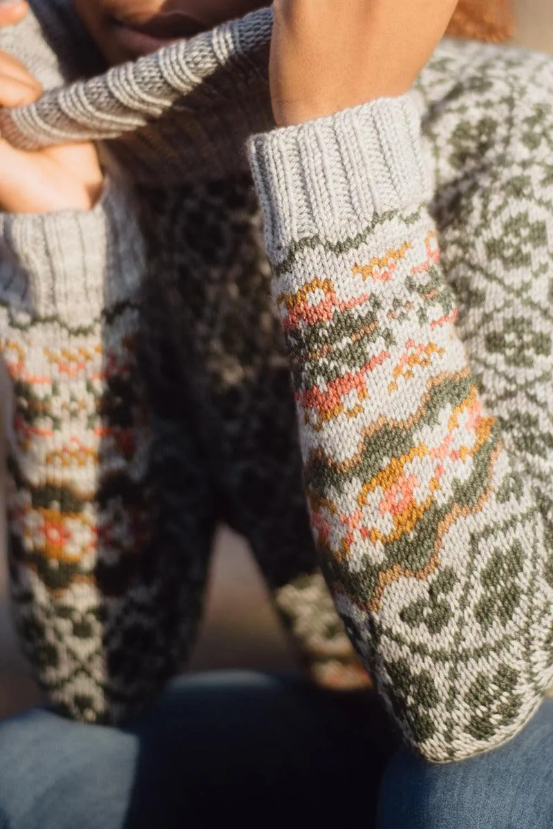 Alma Pullover - Knitting pattern and knitting kits