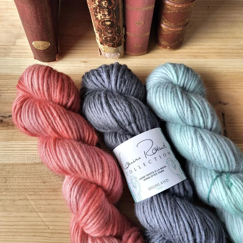 Trois Fois Passera Hat - knitting pattern and knitting kits