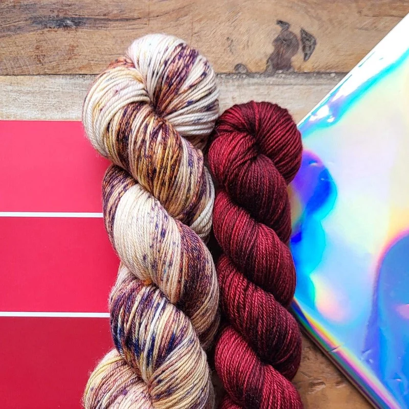 Cozy Cabin Socks - Knitting pattern and knitting kits