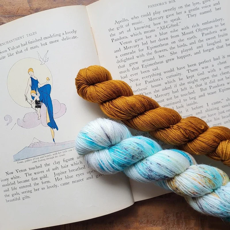 Tourmente socks | Knitting kit