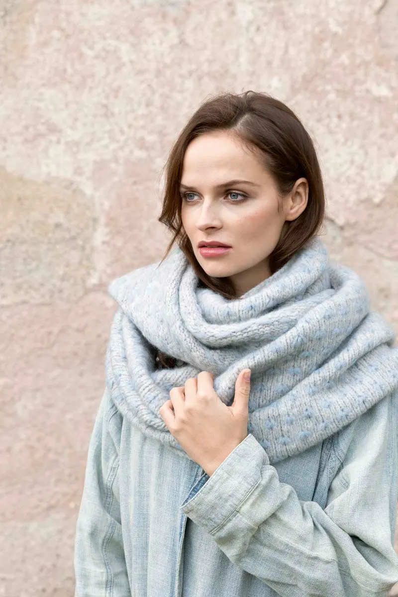 fils longs cashmere lumière