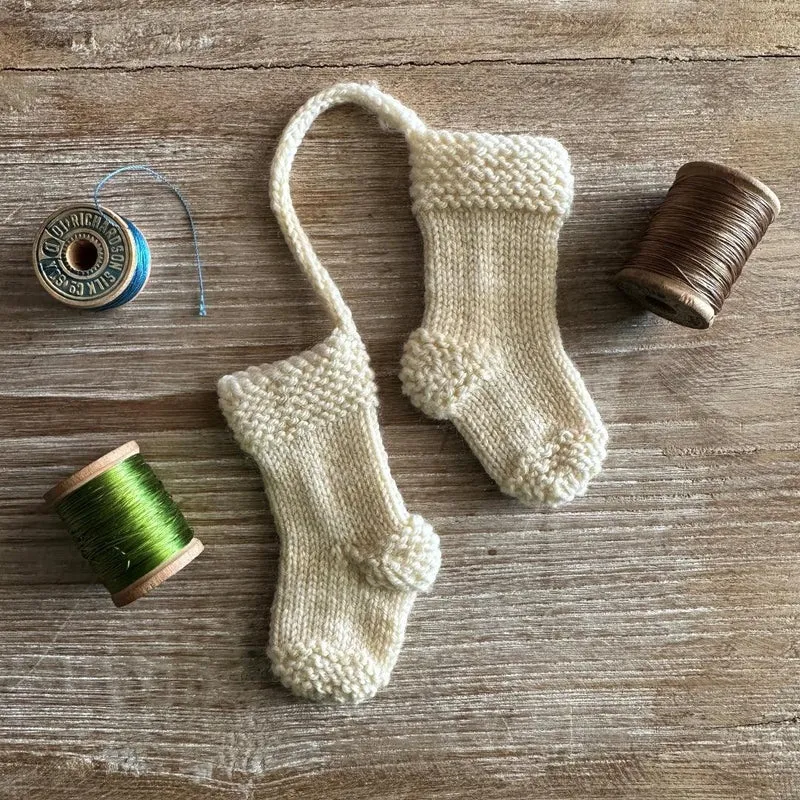 Biscotte Ornament 2023 - Mini Christmas Stocking - Free pattern