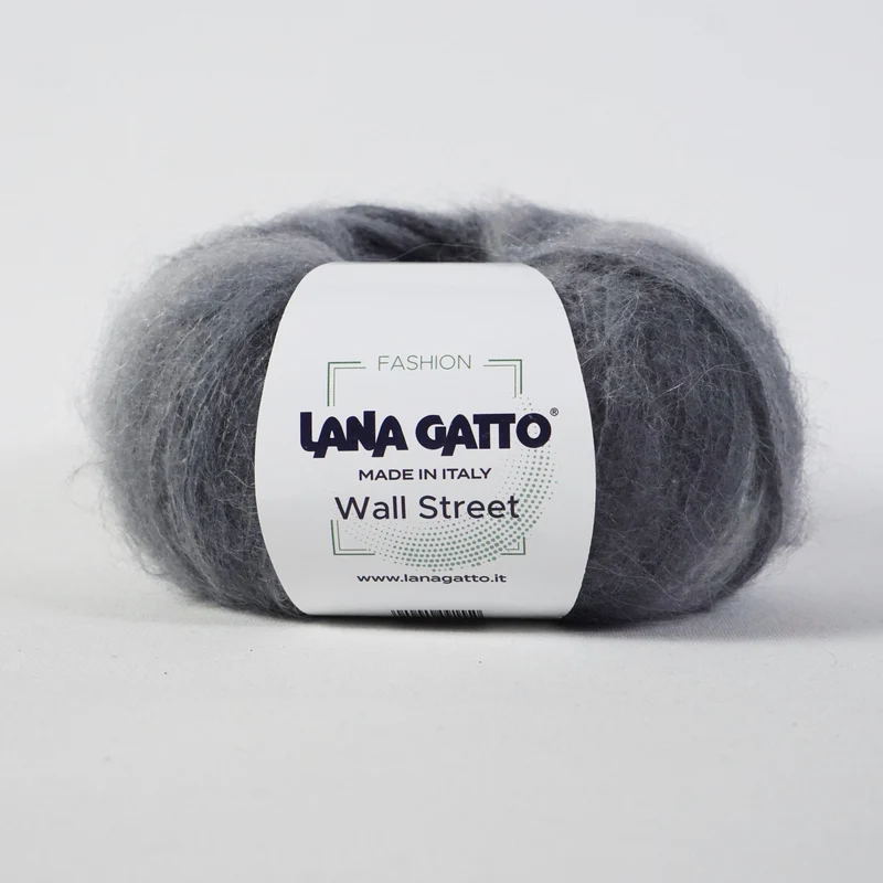 lana gatto Wall Street