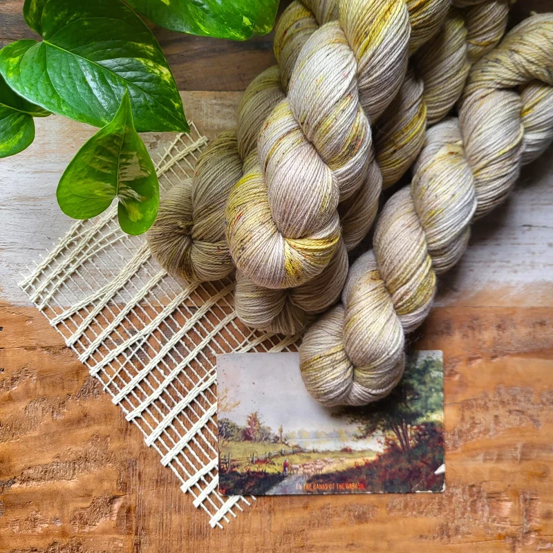 Diagonal Cable Stole | Knitting kit