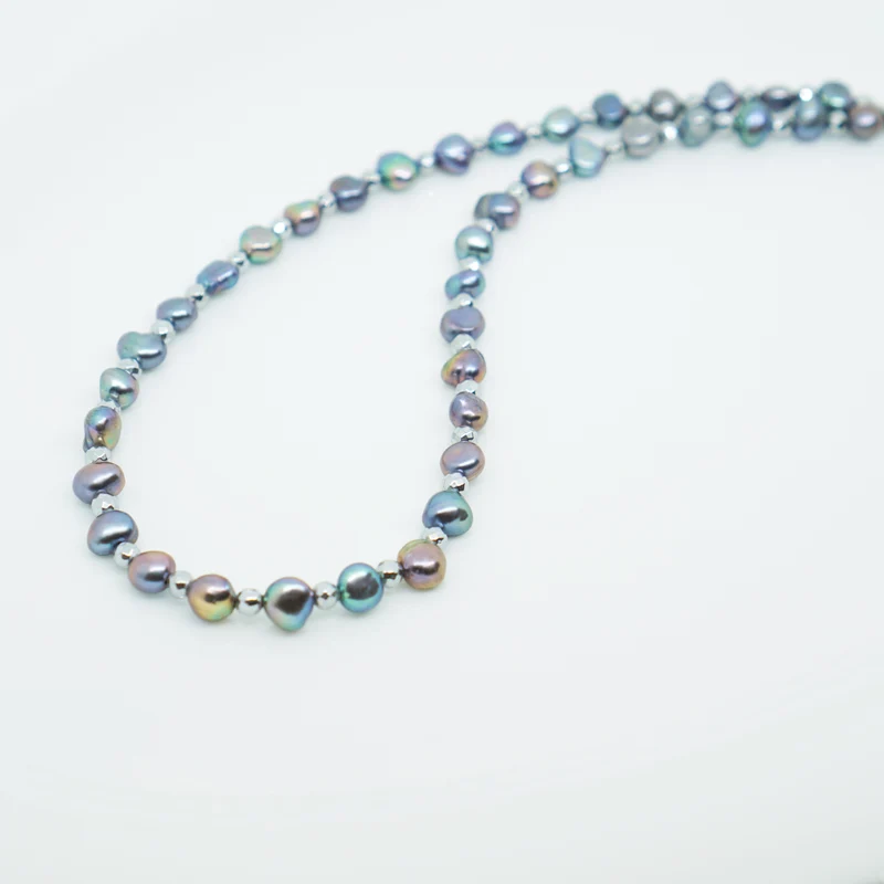 collier "perle noire"