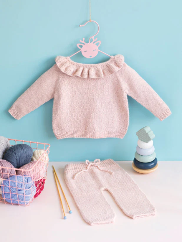 9 Mois pour Tricoter les Indispensables de Bébé - Julie Partie