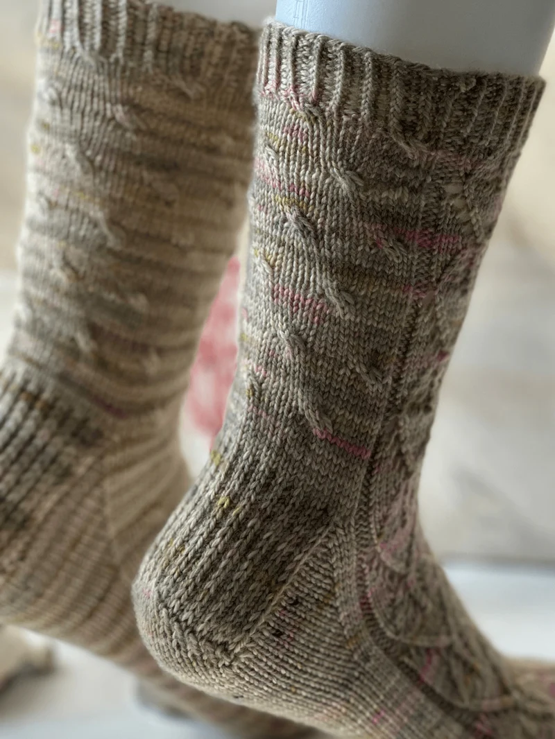 Aspect Ratio | Socks Knitting Kit