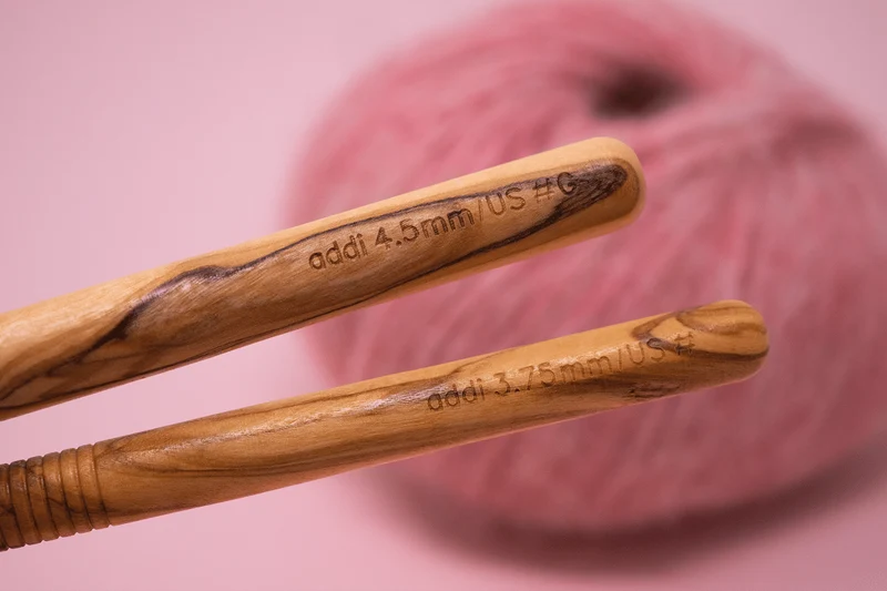 addi crochets en bois d'olivier