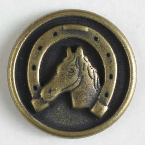 Antique metal button 3192