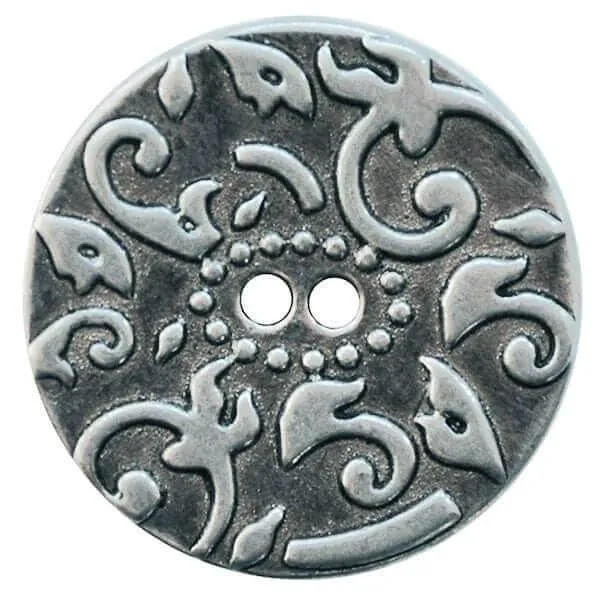 Antique metal button 3227