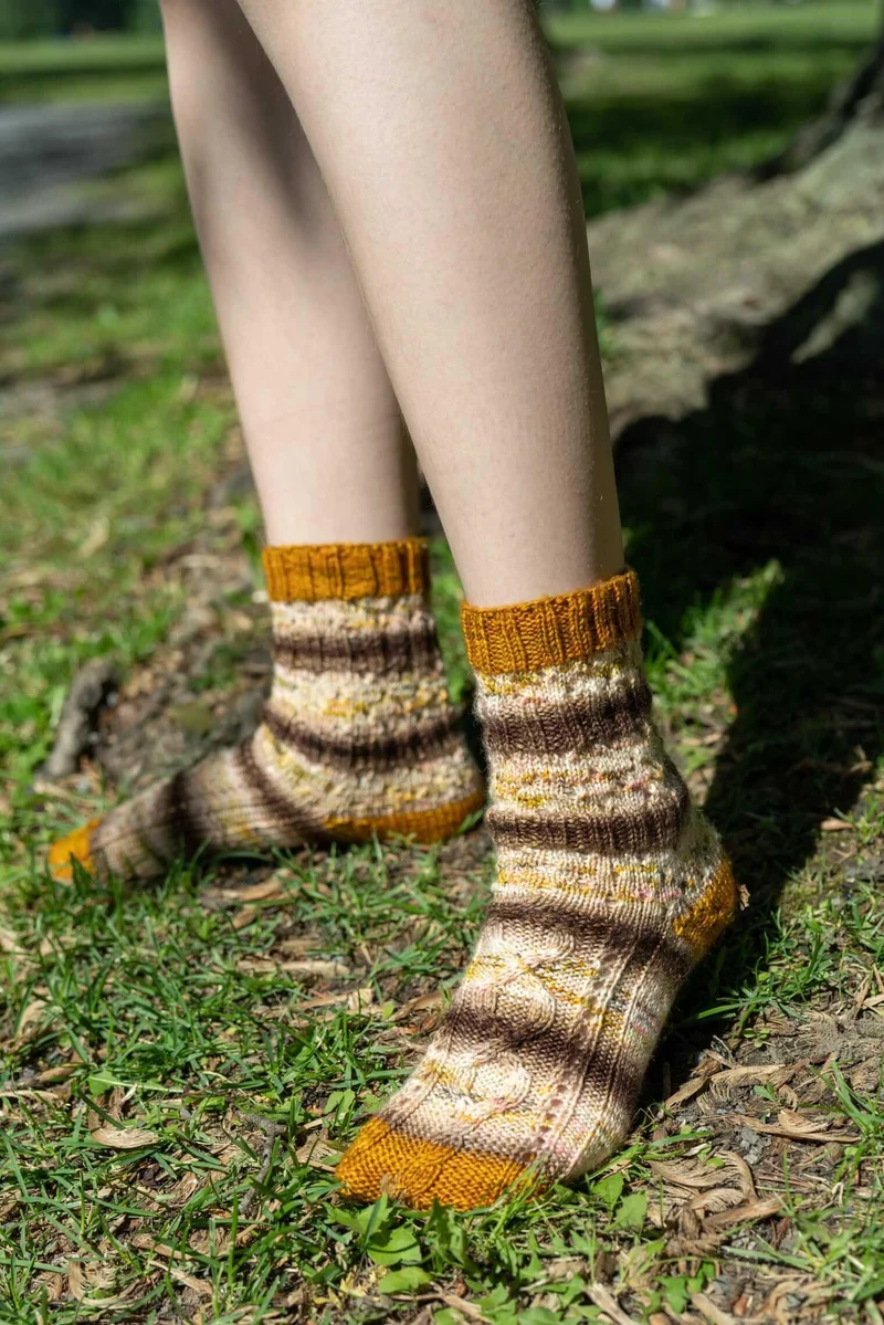 Tree Hollow Knitting kit