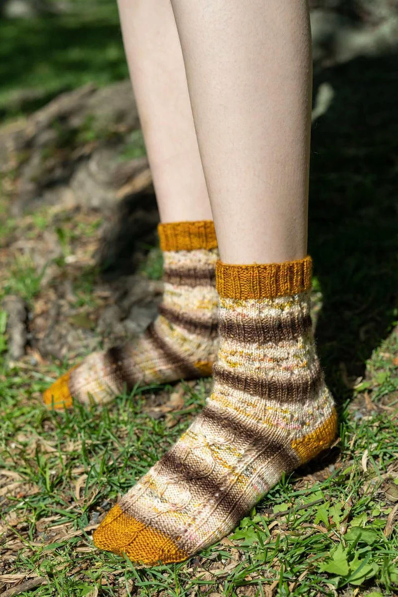 Tree Hollow Knitting kit