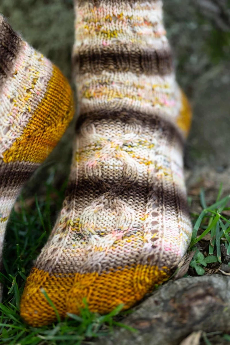 Tree Hollow Knitting kit