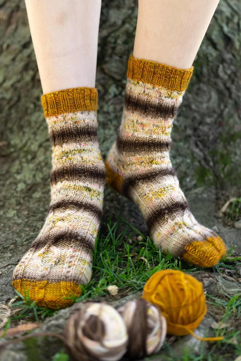 Tree Hollow Knitting kit