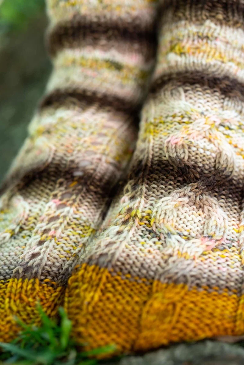 Tree Hollow Socks Pattern