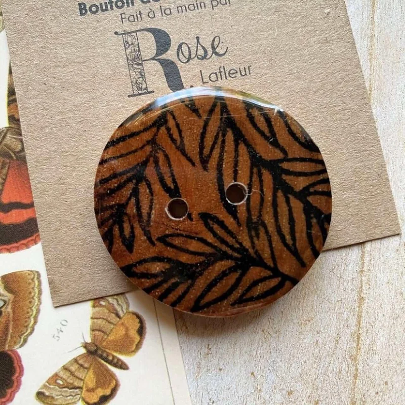 Wood button - Rose Lafleur