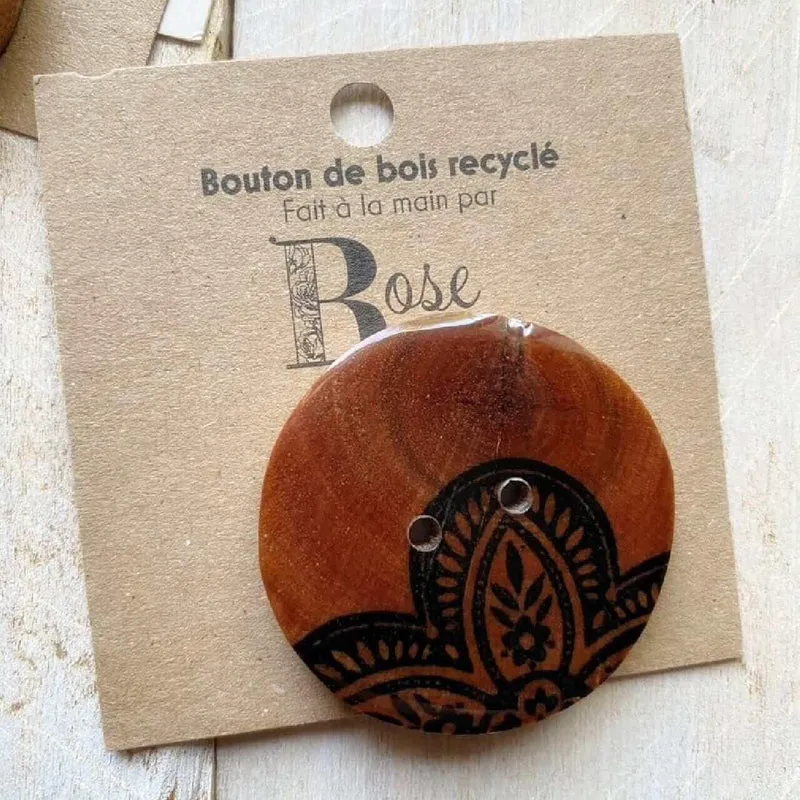Wood button - Rose Lafleur