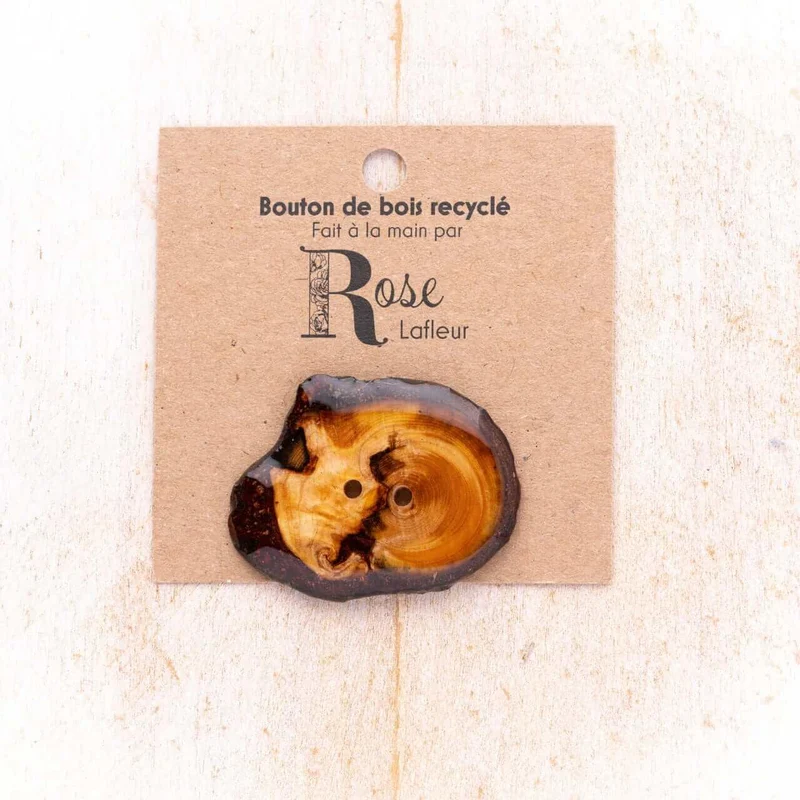 Wood button - Rose Lafleur