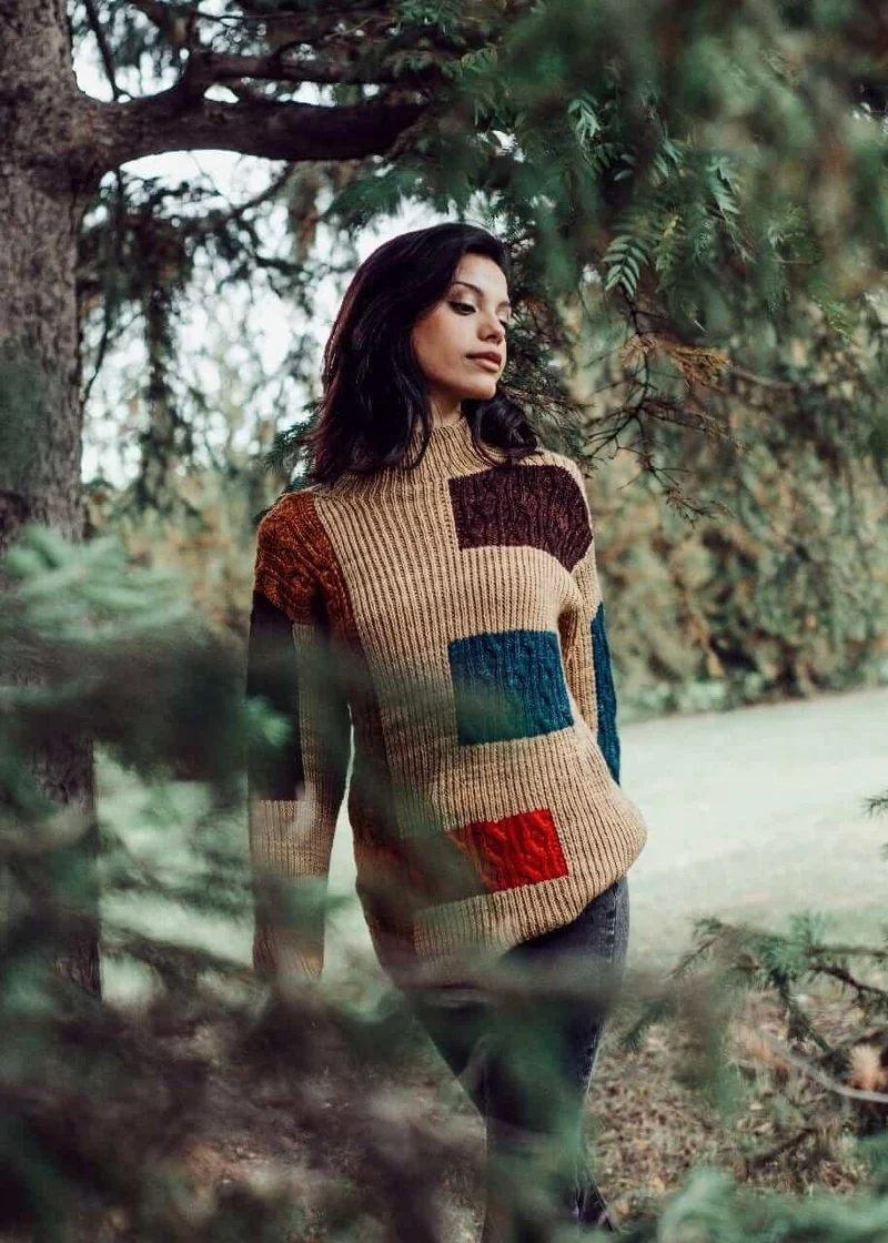 Iris - Pullover style patchwork - Knitting Pattern