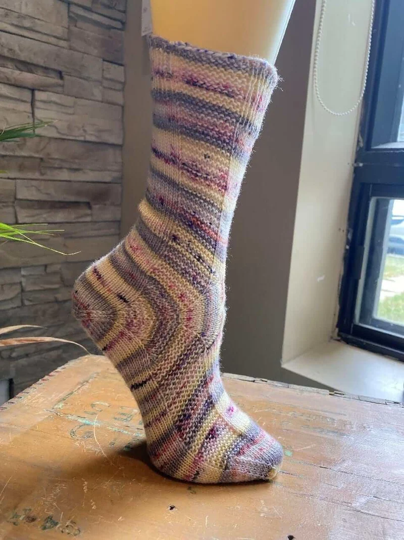 Stoïque Free sock pattern