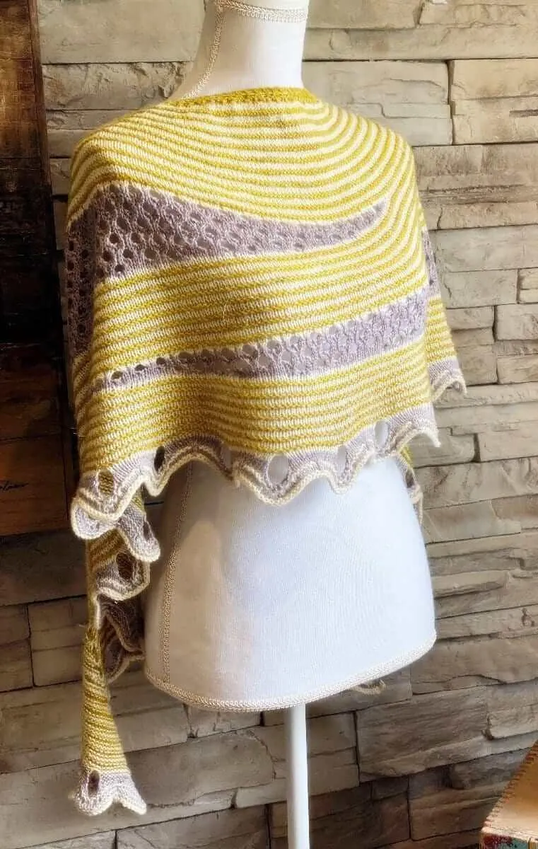 Belle de Jour Shawl Pattern