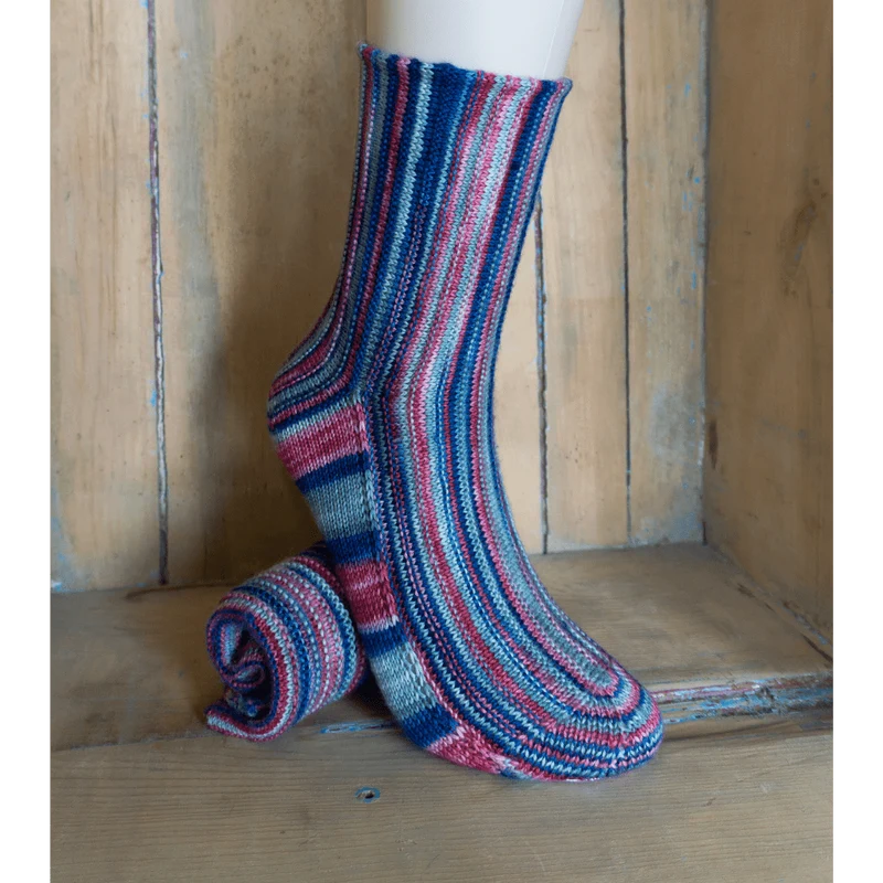 FREE SOCK PATTERN - EANRIN