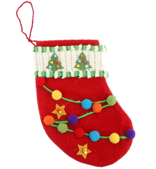 Petit bas de Noël pompoms