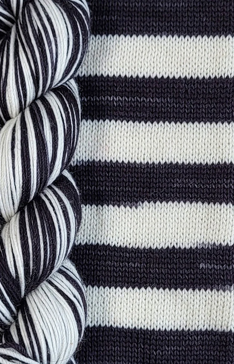 BIS-SOCK YING YANG