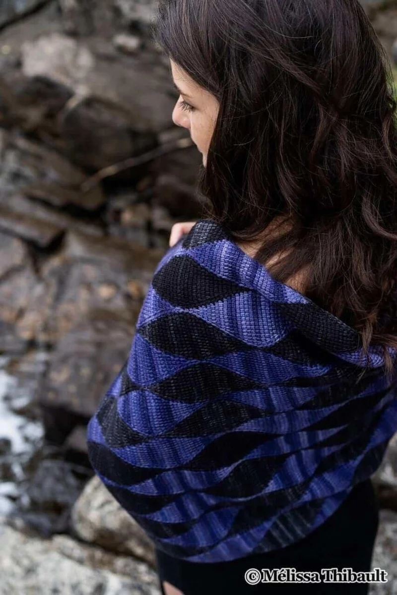 Kit to crochet Mélissa Thibault's SERENITE shawl pattern