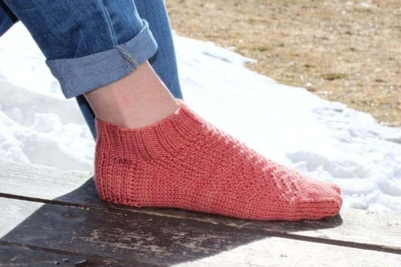 Anya Shorties socks Free Knitting Pattern