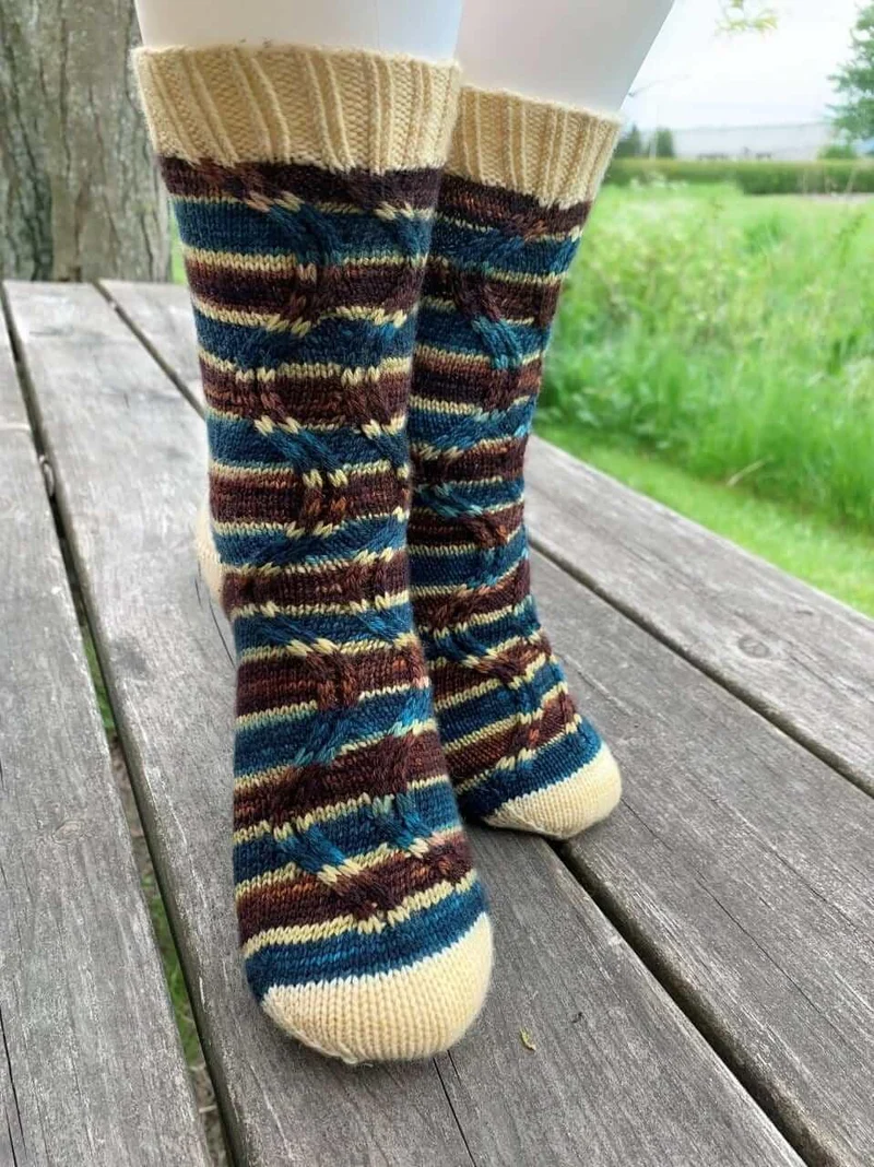 In the Grass Zig-Zag Socks