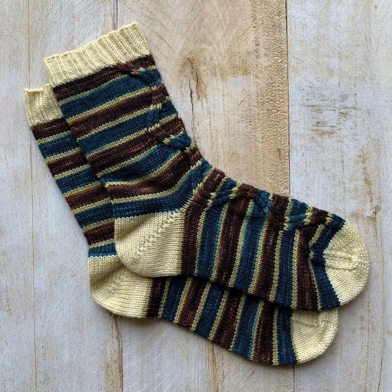 In the Grass Zig-Zag Socks