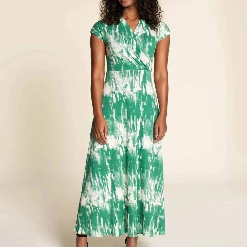 Patron de couture PDF | Robe portefeuille Mirri | Wardobe by Me